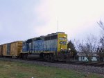 CSX 6107 leads a short train northbound